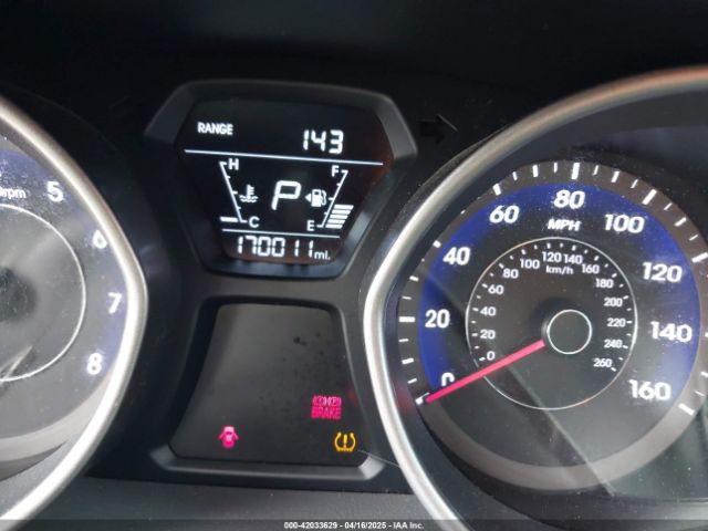 5NPDH4AE2GH711708 Hyundai ELANTRA SE
