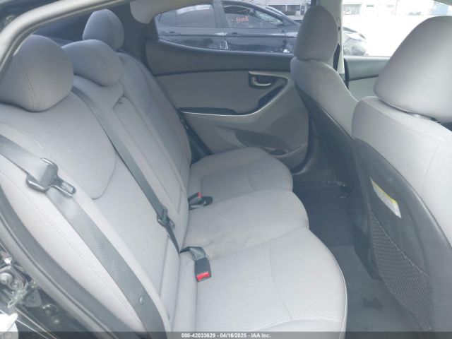 5NPDH4AE2GH711708 Hyundai ELANTRA SE