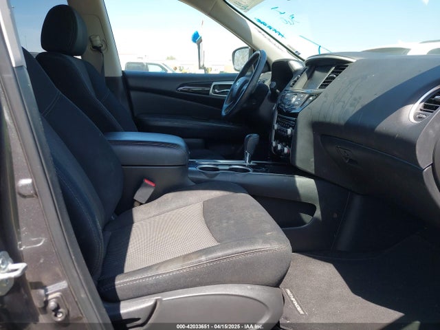5N1DR2MN8JC659125 Nissan Pathfinder Sv