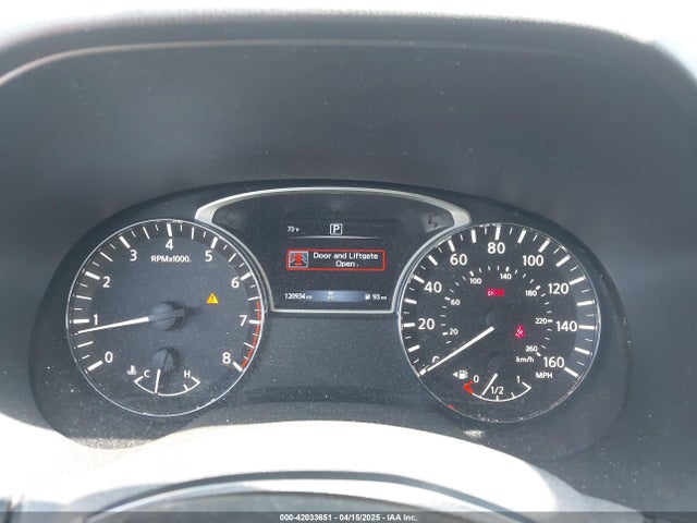 5N1DR2MN8JC659125 Nissan Pathfinder Sv