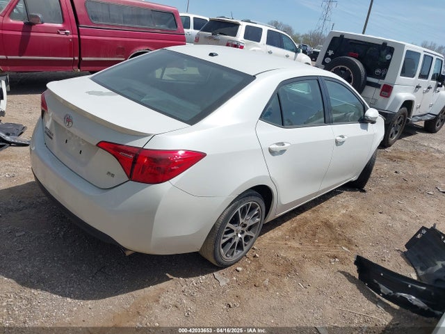 5YFBURHE1HP608449 Toyota Corolla Se Special Edition