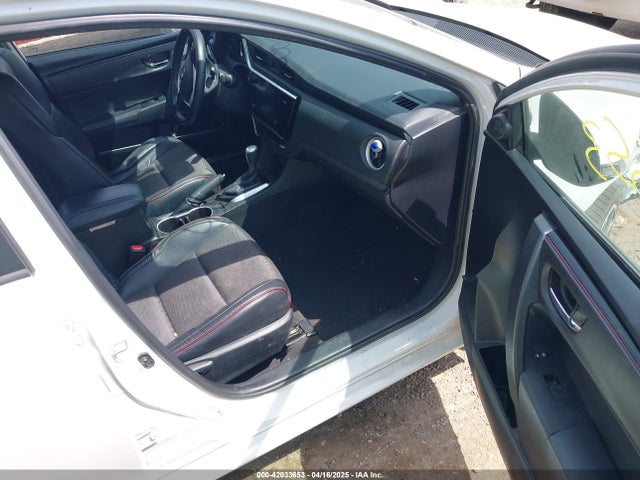 5YFBURHE1HP608449 Toyota Corolla Se Special Edition