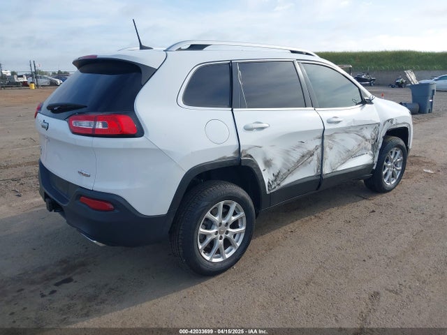 1C4PJMCS1GW185442 Jeep Cherokee Latitude