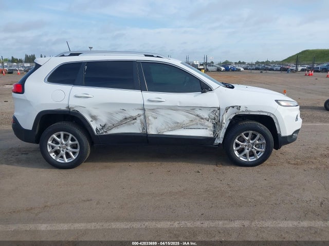 1C4PJMCS1GW185442 Jeep Cherokee Latitude