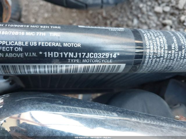 2018 HARLEY-DAVIDSON FXLR 1HD1YNJ17JC032914 Photo 9