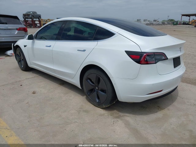 2019 TESLA MODEL 3 5YJ3E1EA8KF299991 Photo 2