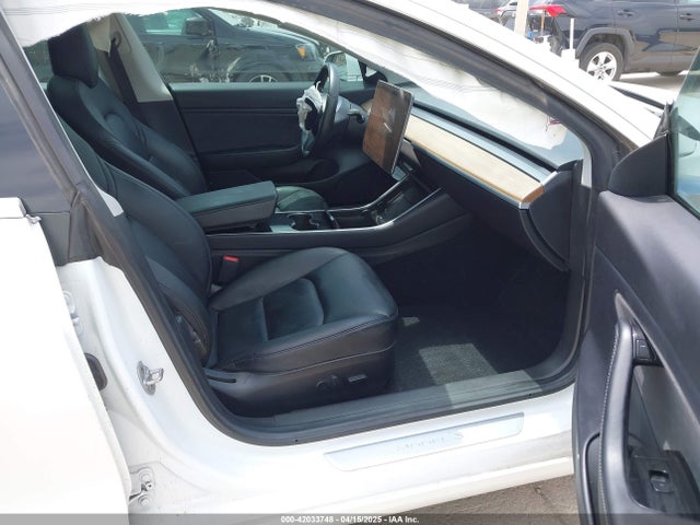 2019 TESLA MODEL 3 5YJ3E1EA8KF299991 Photo 4