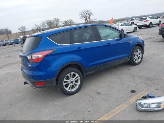 1FMCU0G93HUB18727 Ford ESCAPE SE