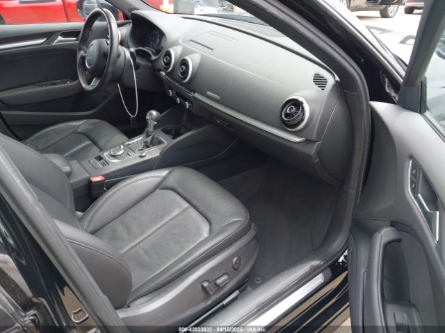 WAUUPBFF9GA152834 Audi A3 E-tron 1.4t Premium