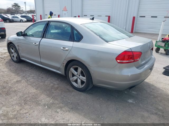 1VWAT7A36EC100510 Volkswagen Passat 1.8t Wolfsburg Edition
