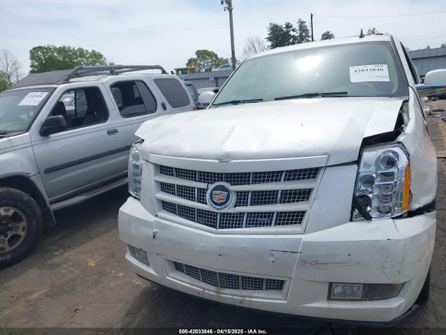 2013 CADILLAC ESCALADE 1GYS4CEF3DR182414 Photo 5