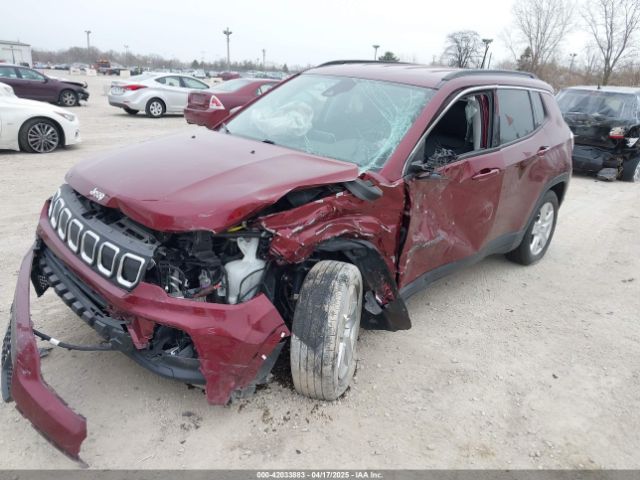 3C4NJDBB1NT110087 Jeep Compass Latitude 4x4