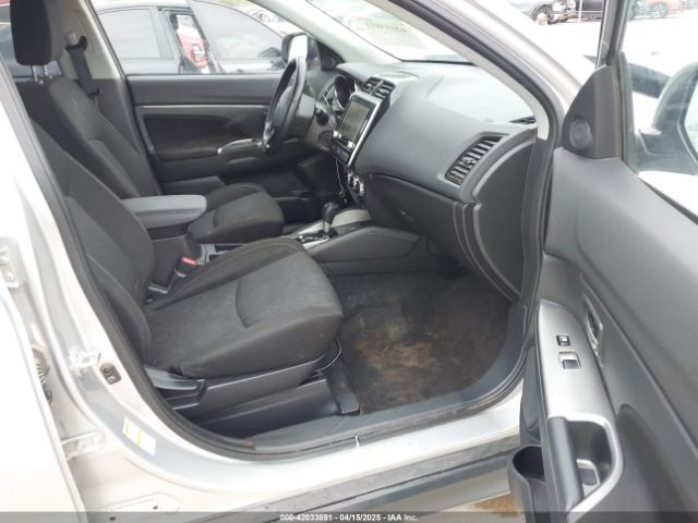 2021 MITSUBISHI OUTLANDER SPORT JA4APVAU7MU015876 Photo 4