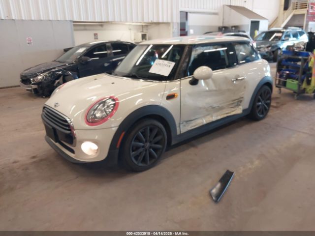 2016 MINI HARDTOP WMWXP5C59G3B76021 Photo 1