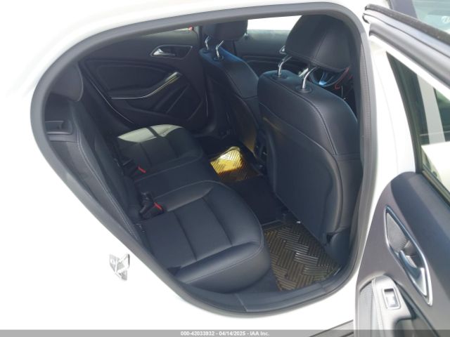 WDCTG4EB8KU003406 Mercedes-Benz GLA 250