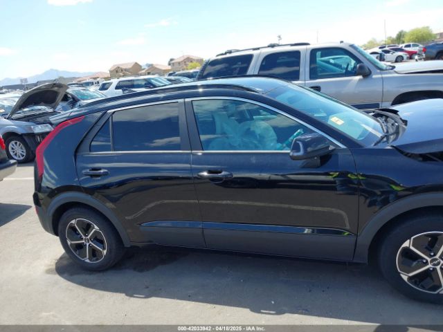 KNDCR3LE1P5100018 KIA NIRO EX