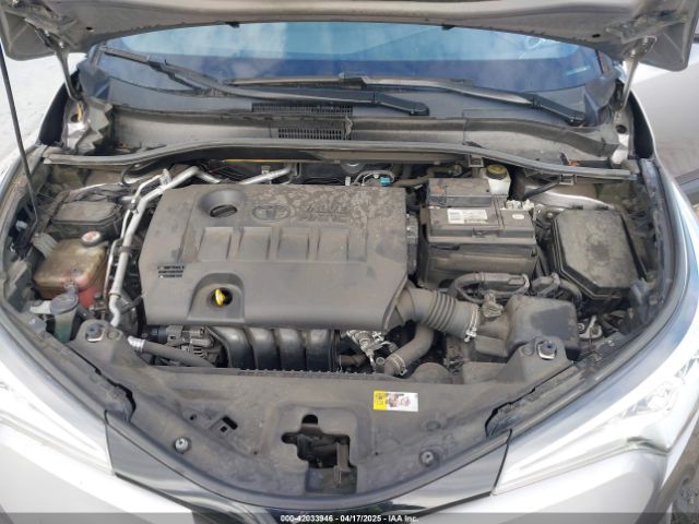 JTNKHMBX4K1025673 Toyota C-HR LE