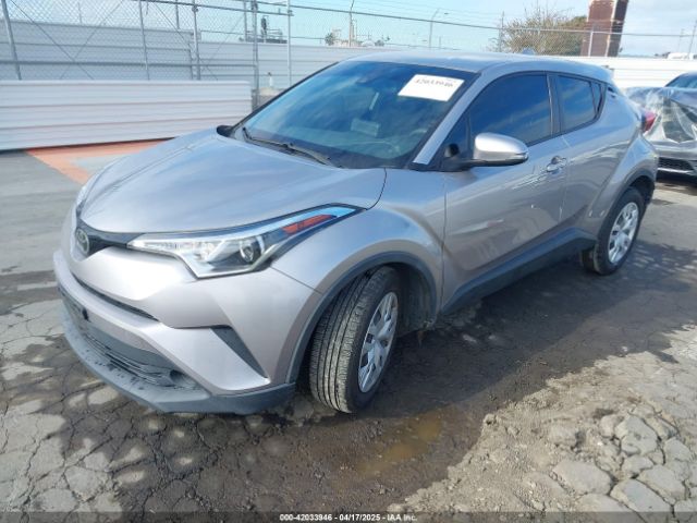 JTNKHMBX4K1025673 Toyota C-HR LE