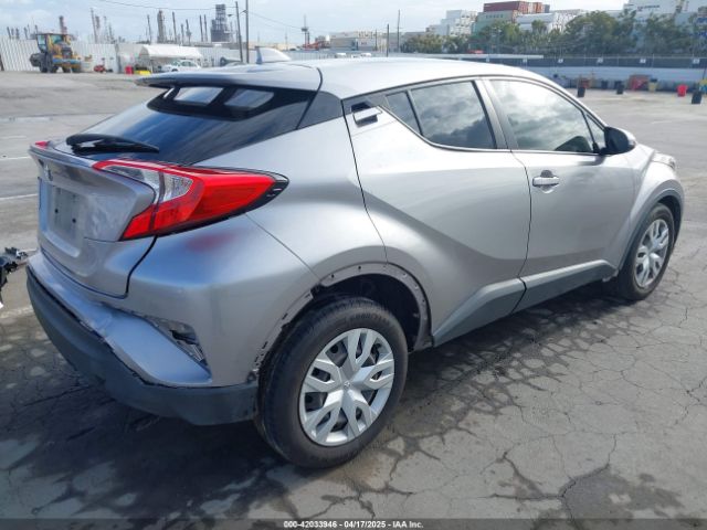 JTNKHMBX4K1025673 Toyota C-HR LE
