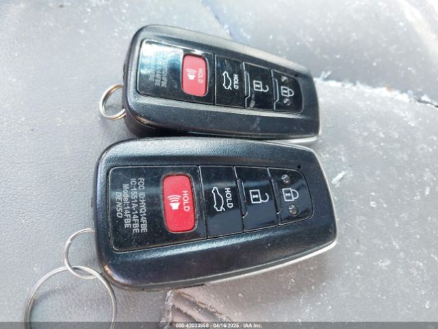 4T1BZ1FB9KU004259 Toyota AVALON XLE