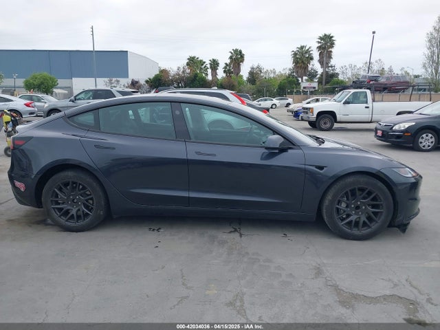 5YJ3E1EA2RF784394 Tesla MODEL 3