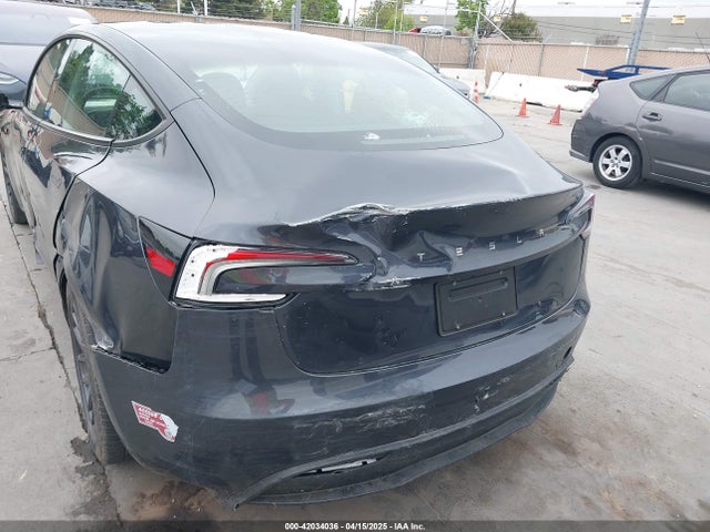 5YJ3E1EA2RF784394 Tesla MODEL 3