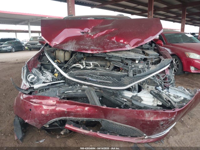 Chrysler Pacifica Limited 2019 2C4RC1GG0KR507643 Image 12