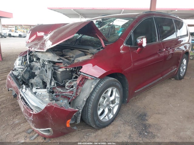 Chrysler Pacifica Limited 2019 2C4RC1GG0KR507643 Image 2