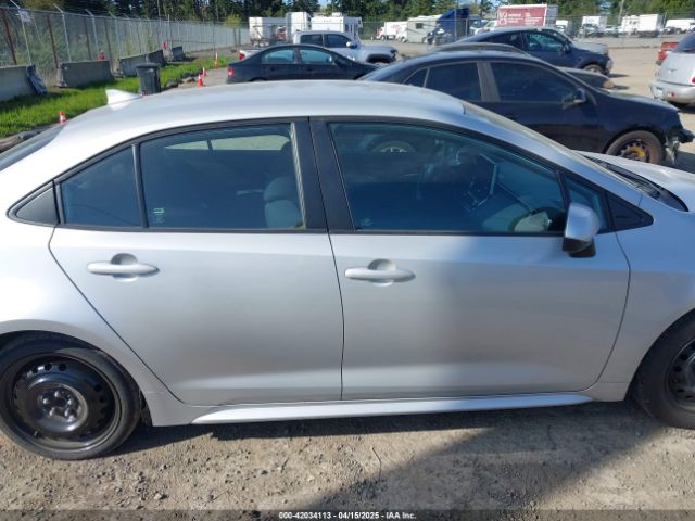 5YFEPMAE8MP188765 Toyota COROLLA LE