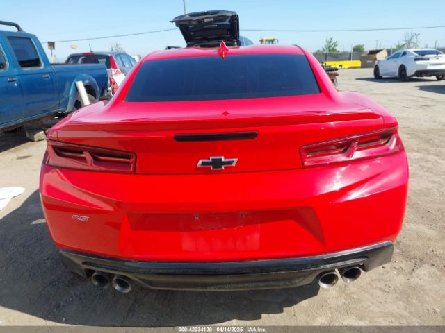 1G1FB1RS1J0105154 Chevrolet Camaro 1lt