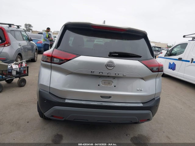 JN8BT3BA6PW417500 Nissan Rogue Sv Fwd
