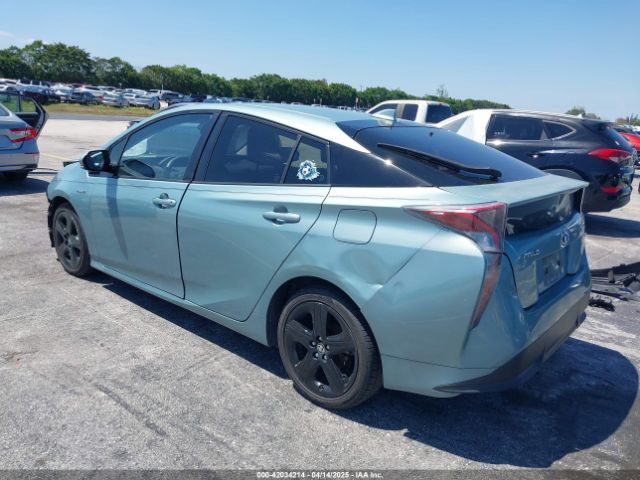 JTDKARFU0G3016597 Toyota Prius Four Touring
