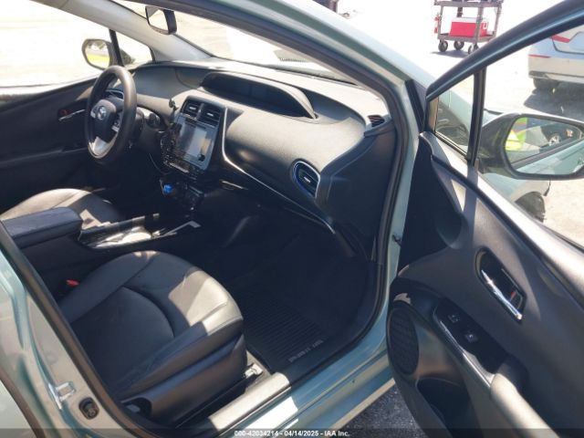 JTDKARFU0G3016597 Toyota Prius Four Touring