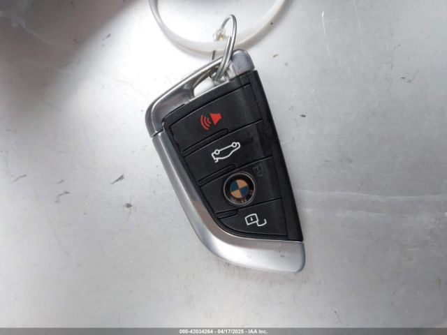 WBA5R1C56KAK07317 BMW 330I