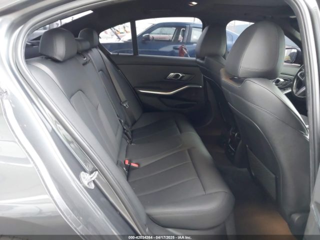 WBA5R1C56KAK07317 BMW 330I