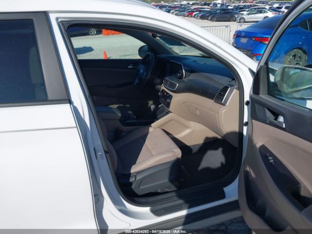 KM8J33AL0LU219295 Hyundai TUCSON SEL