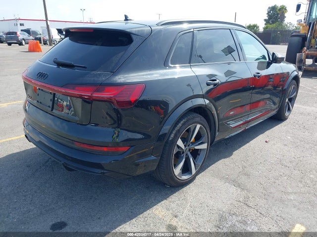 2022 AUDI E-TRON S WA1ACBGE1NB036469 Photo 3
