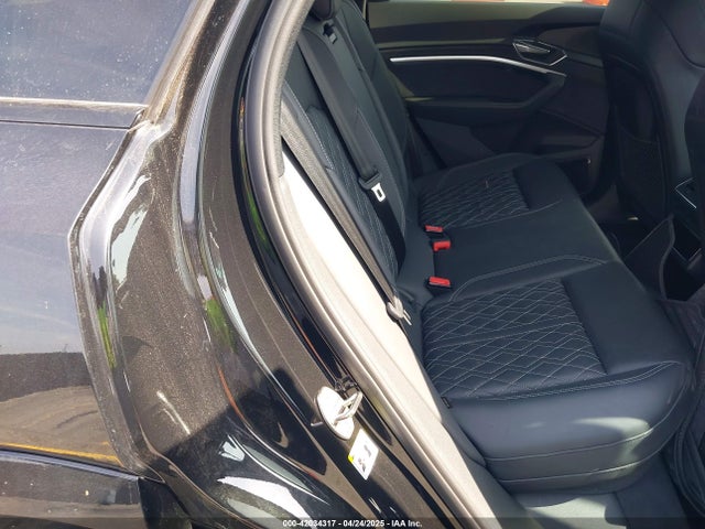 2022 AUDI E-TRON S WA1ACBGE1NB036469 Photo 7