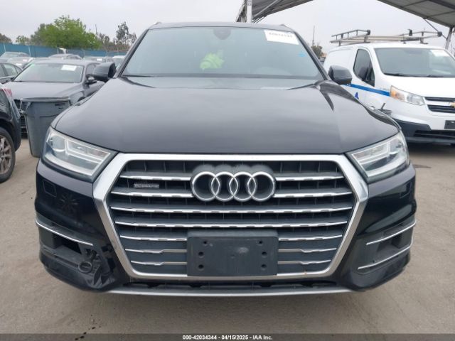 WA1AHAF78HD048206 Audi Q7 2.0t Premium