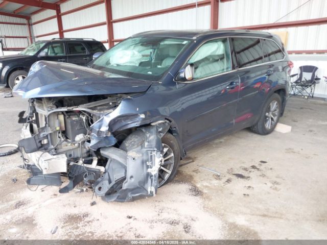 5TDJZRFH1JS850522 Toyota Highlander Xle