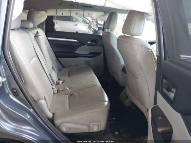 5TDJZRFH1JS850522 Toyota Highlander Xle