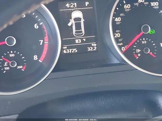3VWDB7AJ5JM261387 Volkswagen Jetta 1.4t Se/1.4t Wolfsburg Edition