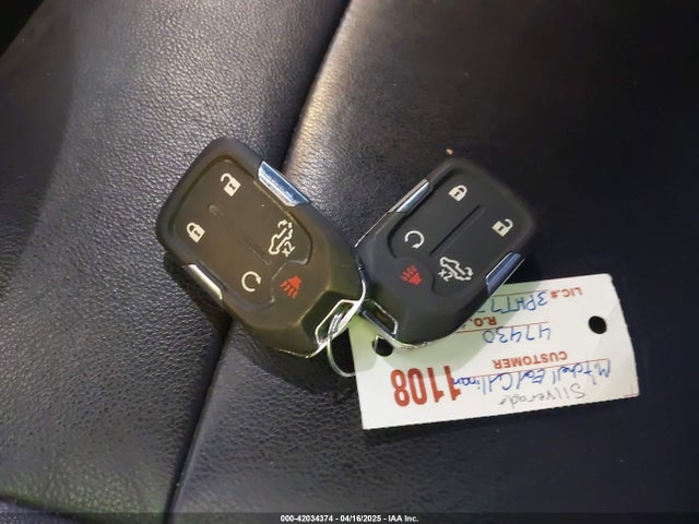 3GCUYDED4MG215721 Chevrolet Silverado 1500 4wd  Short Bed Lt