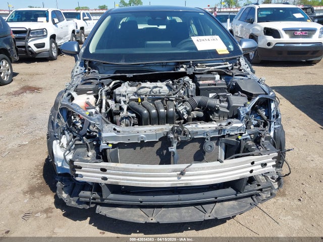 JTDEPRAE8LJ041877 Toyota COROLLA LE