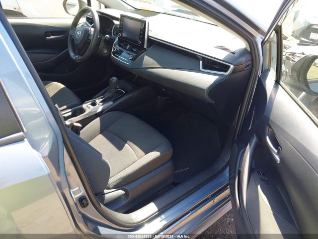 JTDEPRAE8LJ041877 Toyota COROLLA LE