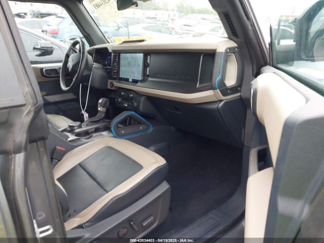 2023 FORD BRONCO 1FMEE5DP6PLB44068 Photo 4