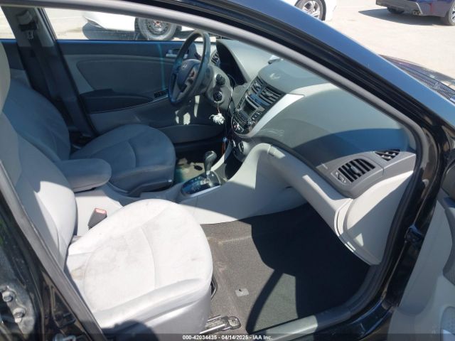 KMHCU5AE4HU355990 Hyundai Accent Sport