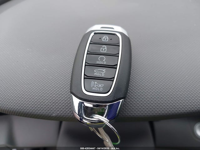 5NPLS4AG8PH097911 Hyundai ELANTRA SEL
