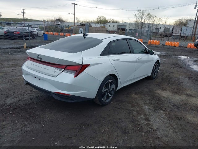 5NPLS4AG8PH097911 Hyundai ELANTRA SEL
