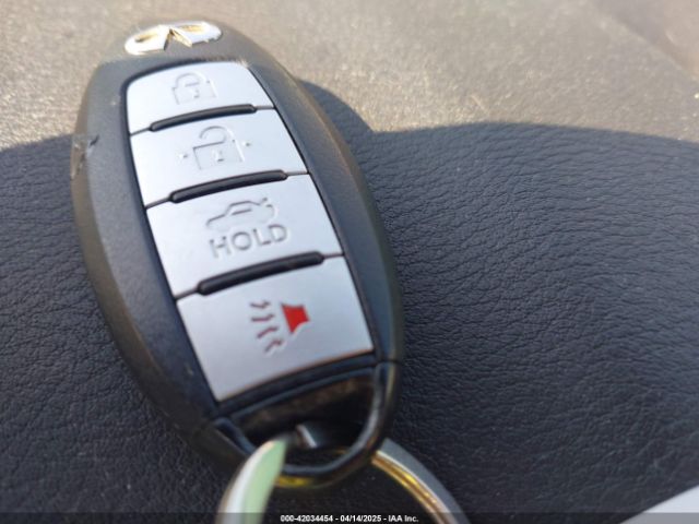 JN1BV7AR1EM683412 Infiniti Q50 Premium